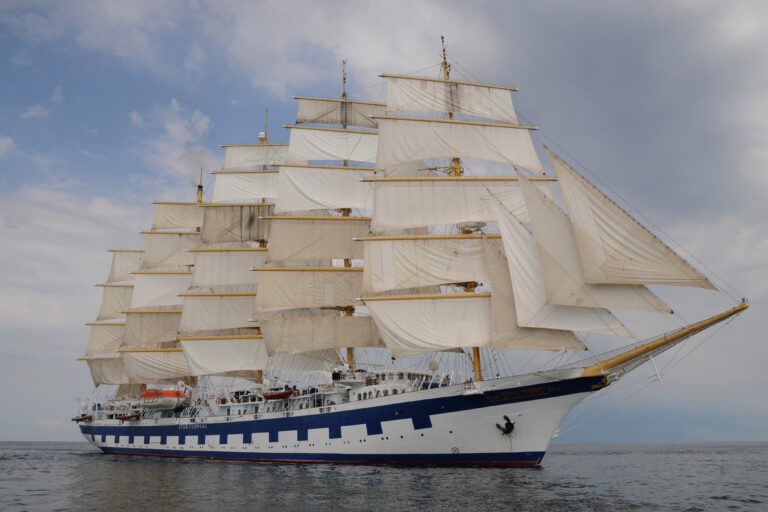 The Royal Clipper
